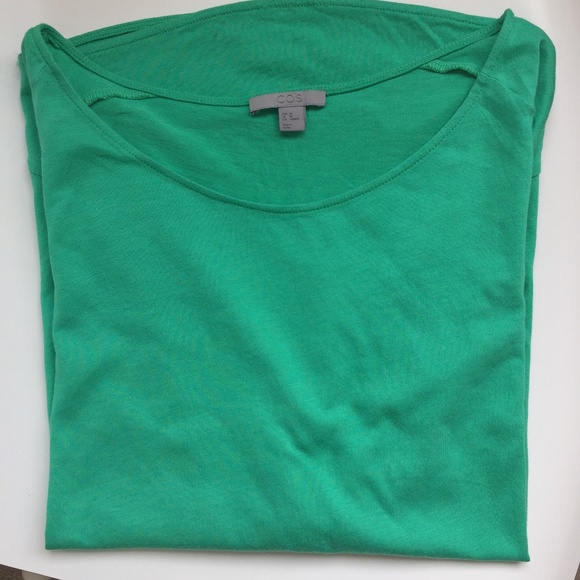 COS | Green Oversize Style T Shirt - Picture 7 of 10